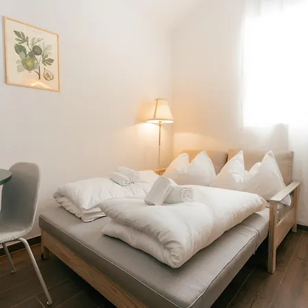 K6 Luxe Near Schlossberg Apartman *