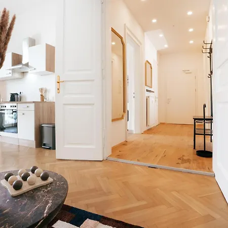 Apartman K6 Luxe Near Schlossberg *